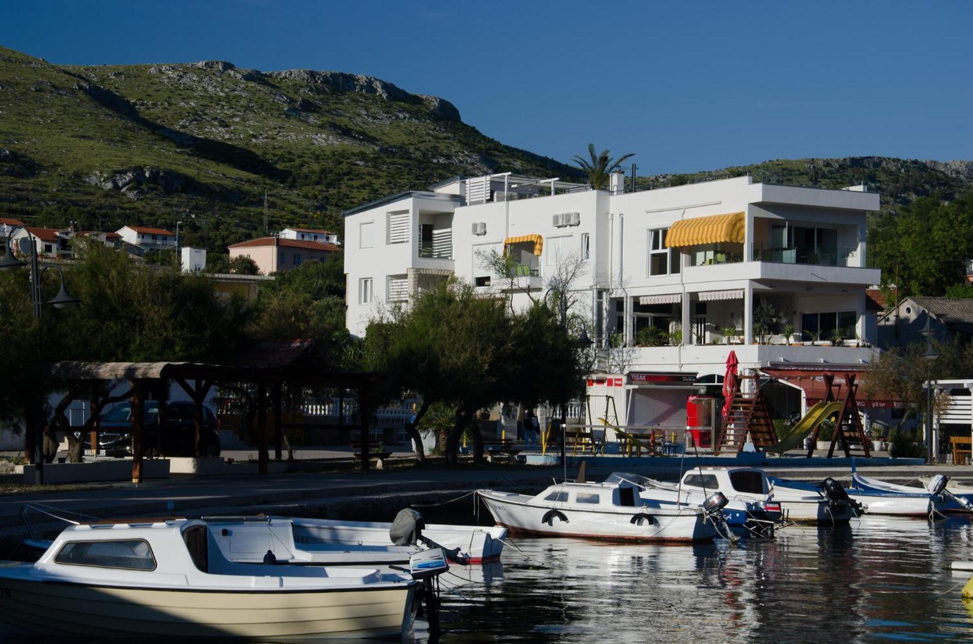Apartments Holidays Roko Grebaštica Eksteriør bilde